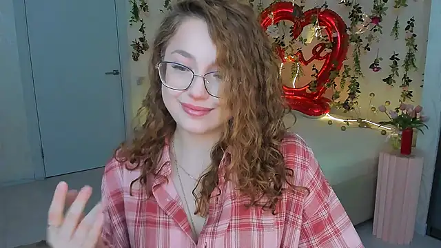 SereneFlame online show from 02/15/26, 06:07