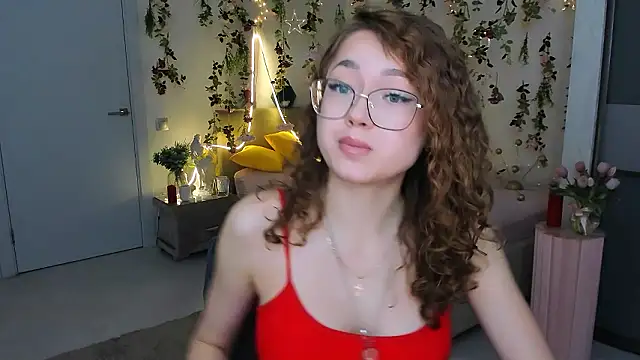 SereneFlame online show from 02/05/26, 04:03