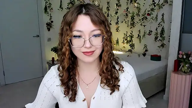 SereneFlame online show from 04/03/26, 04:02