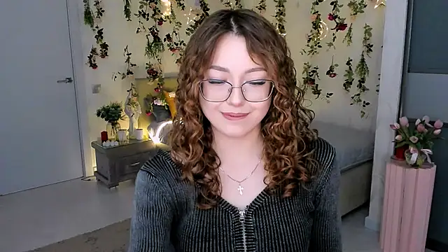 SereneFlame online show from 04/29/26, 04:11