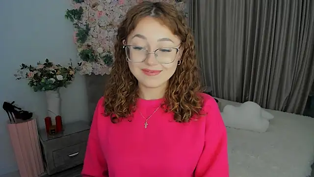 SereneFlame online show from 09/26/25, 04:03