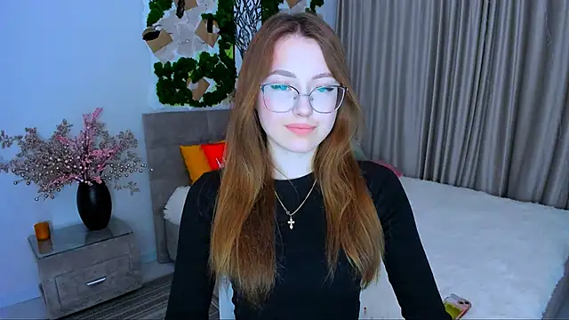 SereneFlame online show from 03/17/25, 03:40