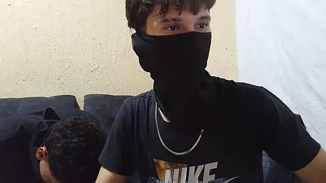 Danielraz online show from 06/11/26, 12:43