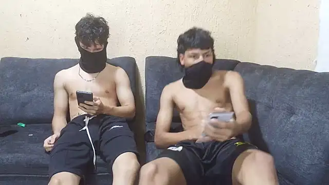 Danielraz online show from 06/08/26, 01:28
