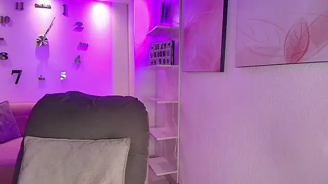 1Sloppy Fox4 online show from 12/19/25, 05:32