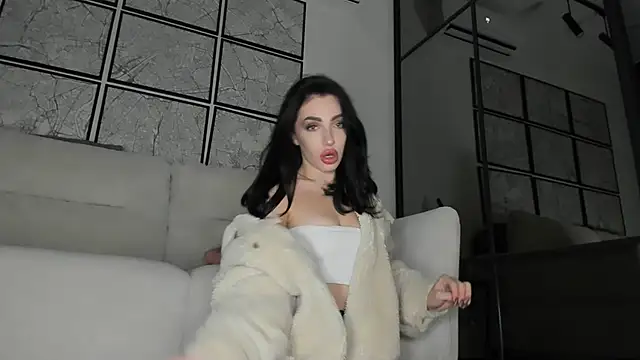 Snapshot of NancyLovee_ chatting on 10/04/25, 09:16 NancyLovee online show from 10/04/25, 09:16