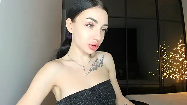 NancyLovee  online show from 11/30/25, 02:23