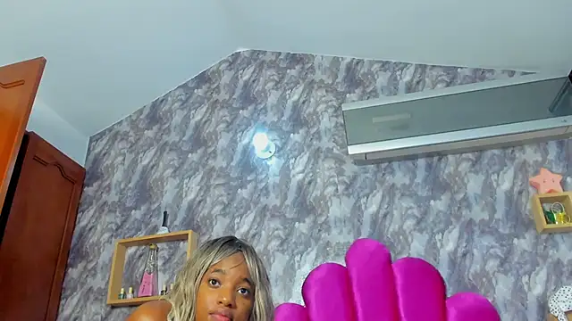 EMMAPARISS online show from 03/08/25, 12:09