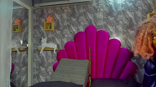 EMMAPARISS online show from 10/29/25, 11:31