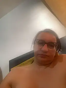 gloria7v05 online show from 01/17/26, 03:04