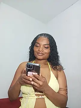 gianna smith online show from 06/06/26, 01:33