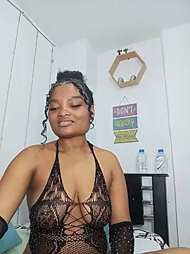 gianna smith online show from 06/27/26, 08:26