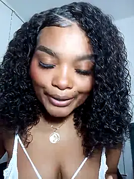 gianna smith online show from 11/01/25, 07:52