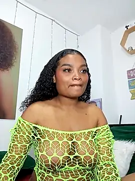 gianna smith online show from 10/22/25, 06:13