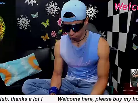 MikeRose94 online show from 02/08/26, 06:49