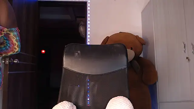 mistressbigcock777 online show from 04/05/26, 02:40