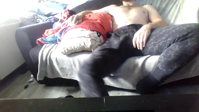 maccdaddy87 online show from 09/18/25, 04:43