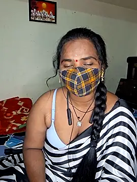 anitha906 online show from 02/13/25, 05:01