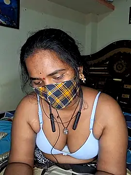 anitha906 online show from 02/16/25, 07:38
