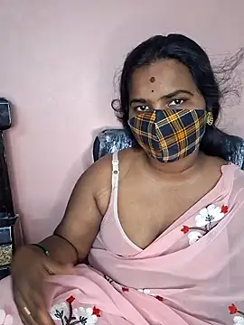 anitha906 online show from 09/17/25, 04:20