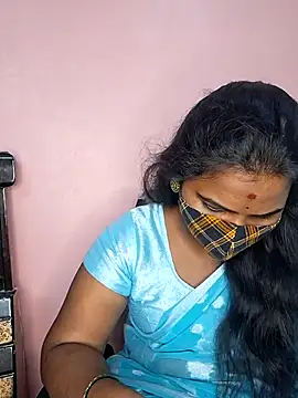 anitha906 online show from 10/18/25, 05:04