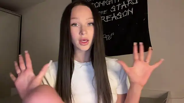 ur molly online show from 09/13/25, 04:07