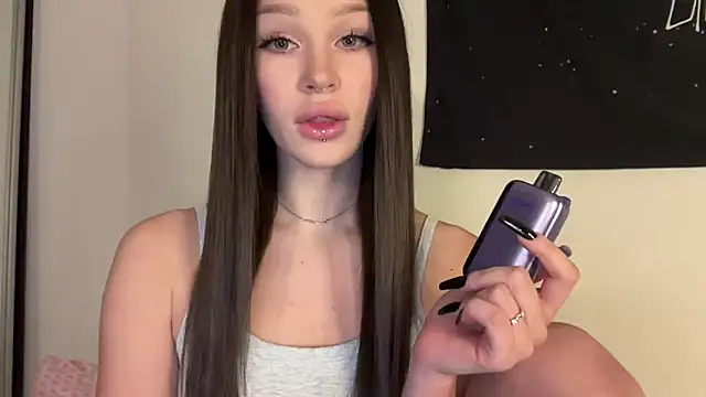 ur molly online show from 11/06/25, 11:20