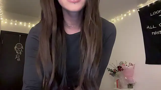 Snapshot of ur_molly chatting on 03/05/26, 03:08 ur molly online show from 03/05/26, 03:08