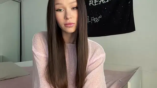 ur molly online show from 09/27/25, 05:02