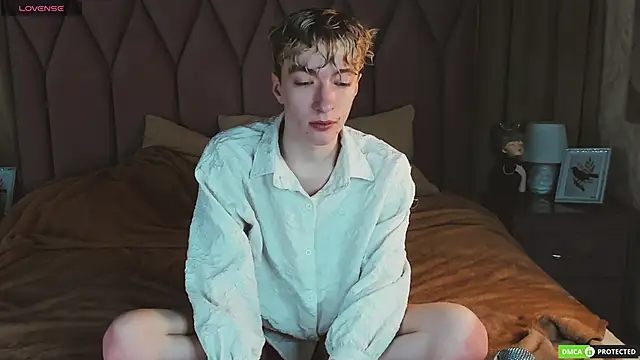 TrevorBenson online show from 12/02/25, 03:07