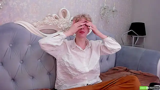 TrevorBenson online show from 12/03/25, 03:40