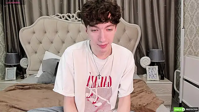 TrevorBenson online show from 09/29/25, 06:13