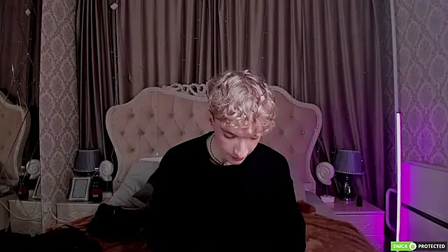 TrevorBenson online show from 11/07/25, 09:03