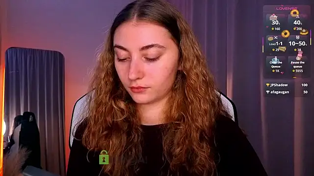 lady curls online show from 11/09/25, 07:51