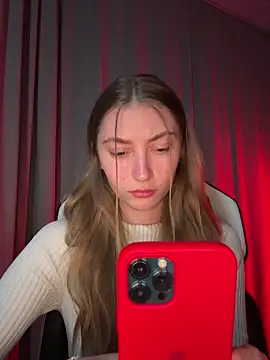 Snapshot of lady_curls chatting on 03/01/26, 10:43 lady curls online show from 03/01/26, 10:43