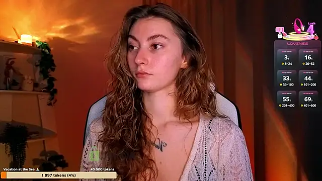 lady curls online show from 04/17/26, 08:33