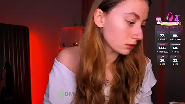 Snapshot of lady_curls chatting on 02/03/26, 11:10 lady curls online show from 02/03/26, 11:10