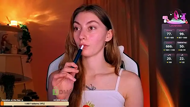 lady curls online show from 04/14/26, 09:53