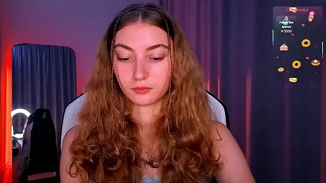 Snapshot of lady_curls chatting on 10/15/25, 10:18 lady curls online show from 10/15/25, 10:18