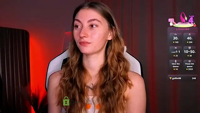 Snapshot of lady_curls chatting on 02/06/26, 11:45 lady curls online show from 02/06/26, 11:45