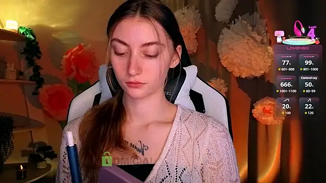 lady curls online show from 04/01/26, 09:56