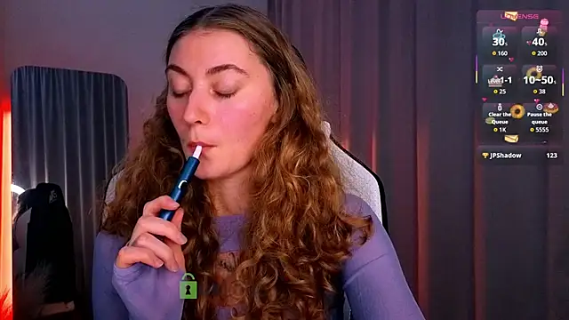 lady curls online show from 10/22/25, 09:46