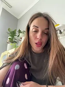 AmiLavs online show from 04/14/26, 10:42