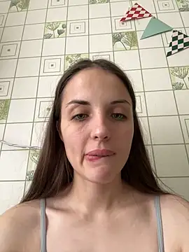 Snapshot of AmiLavs chatting on 12/30/24, 11:37 AmiLavs online show from 12/30/24, 11:37