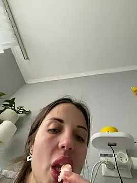 AmiLavs online show from 04/18/26, 10:39
