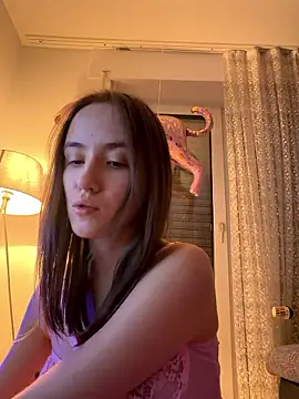 EmilyWi  online show from 01/18/26, 07:06