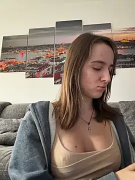 EmilyWi  online show from 11/14/25, 01:48