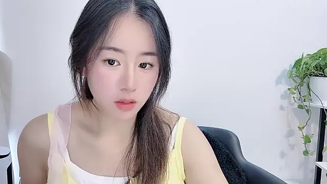 chloe-01 online show from 01/10/26, 05:47