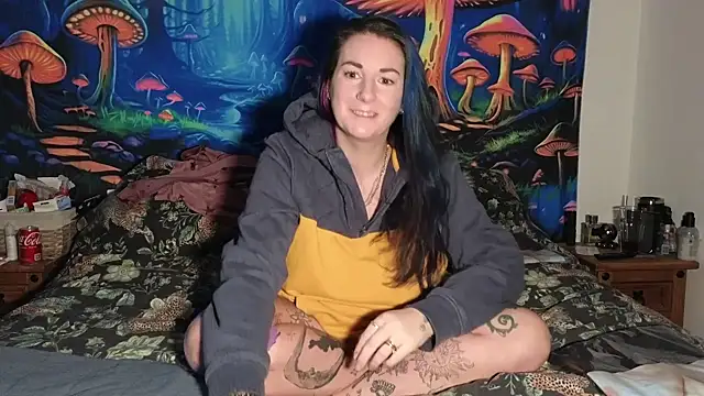 tattoomilf86 online show from 02/15/25, 02:22