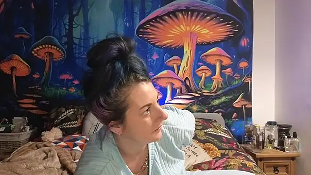 tattoomilf86 online show from 01/07/25, 06:14